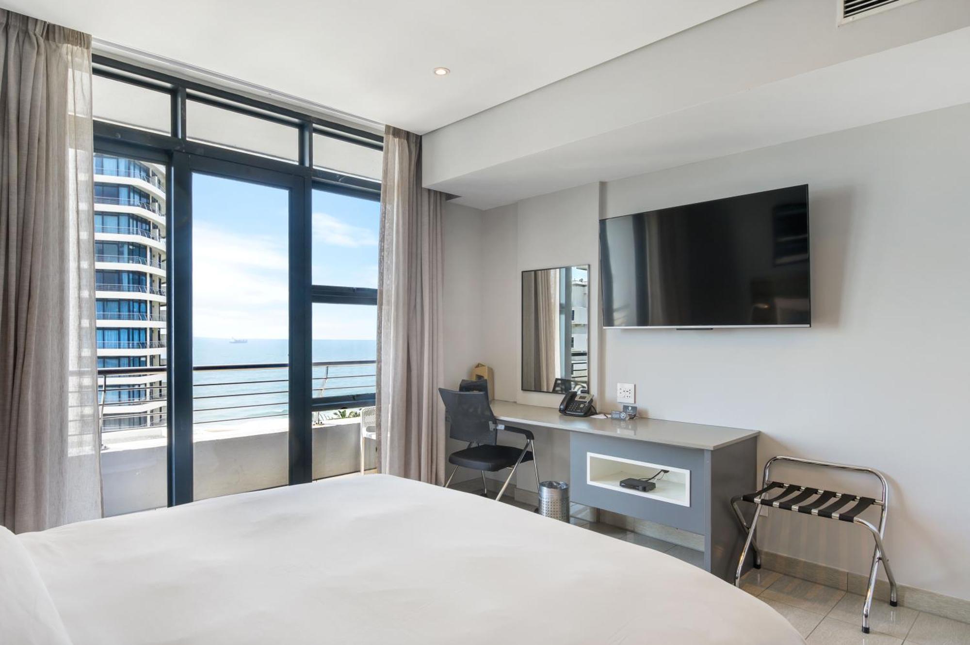 The Capital Pearls Hotel Ντούρμπαν Εξωτερικό φωτογραφία A bedroom at the hotel