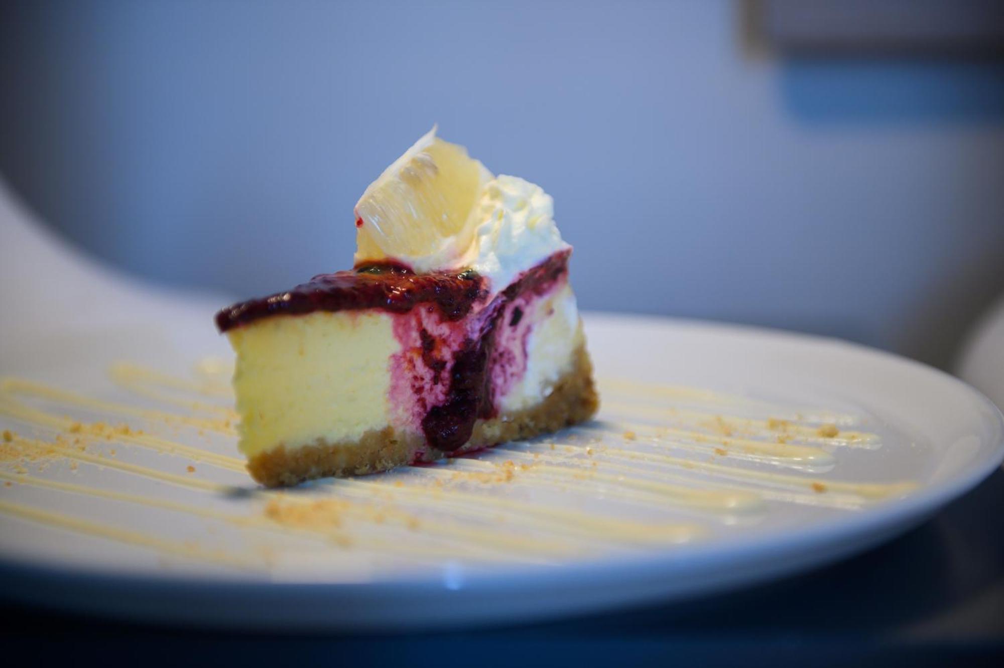 The Capital Pearls Hotel Ντούρμπαν Εξωτερικό φωτογραφία A cheesecake