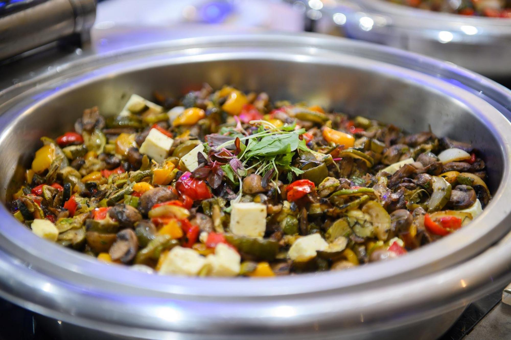 The Capital Pearls Hotel Ντούρμπαν Εξωτερικό φωτογραφία A vegetarian dish