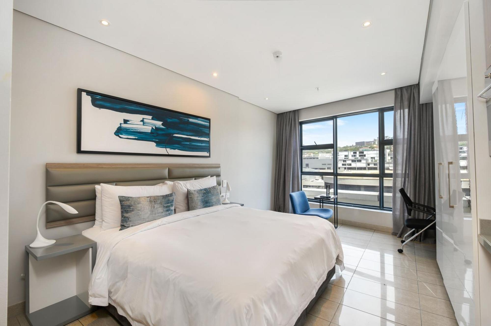 The Capital Pearls Hotel Ντούρμπαν Εξωτερικό φωτογραφία A bedroom at the hotel